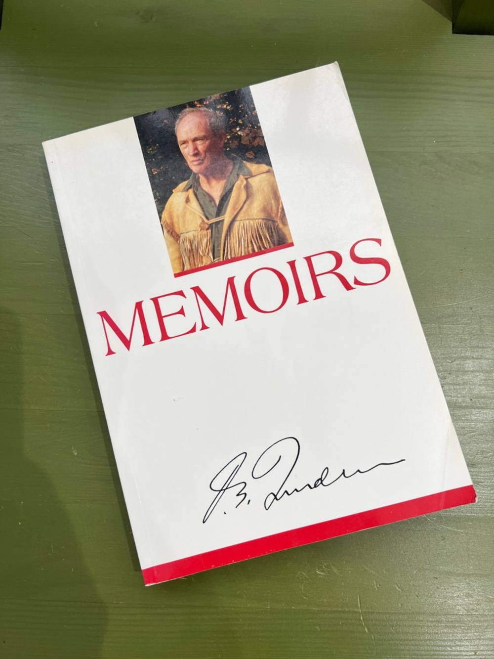 Memoirs Pierre Elliott Trudeau Book softcover